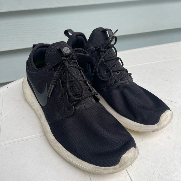 Nike Roshe Run 2 Black Anthracite sail volt men’s size 8.5 - Picture 3 of 4